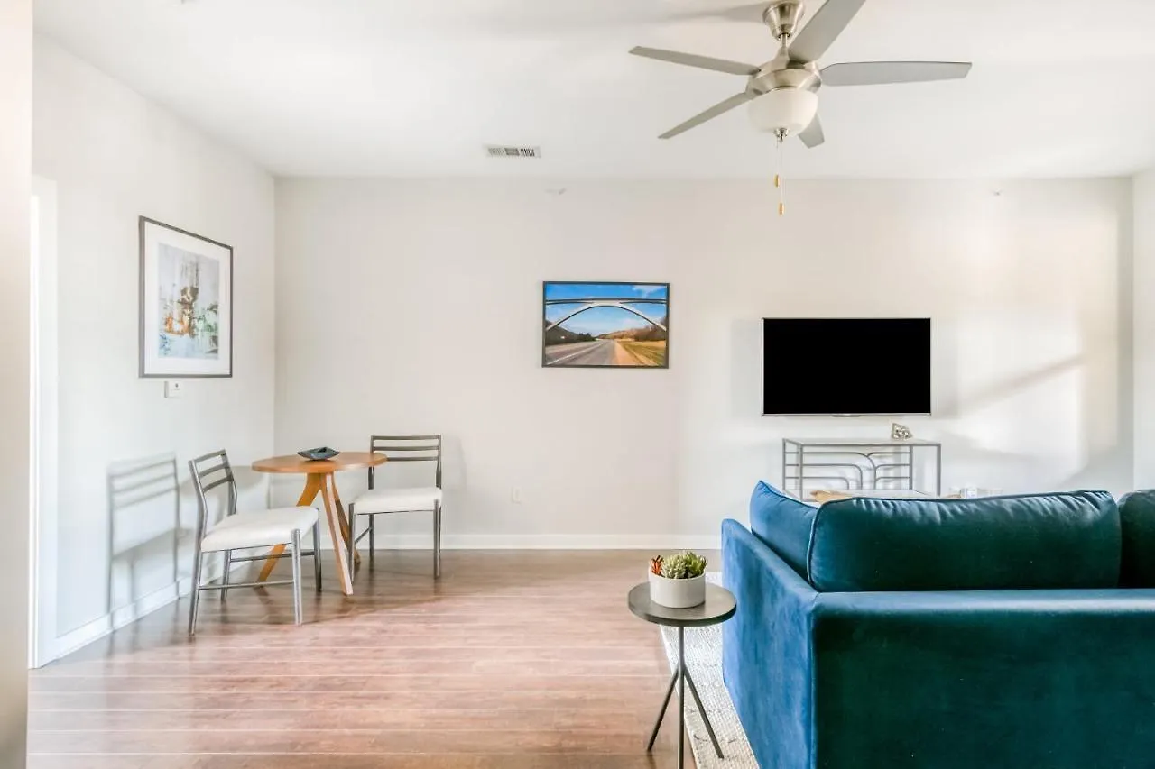 Cozysuites Musicrow Classy 1Br W Free Parking 61 Nashville 0*,